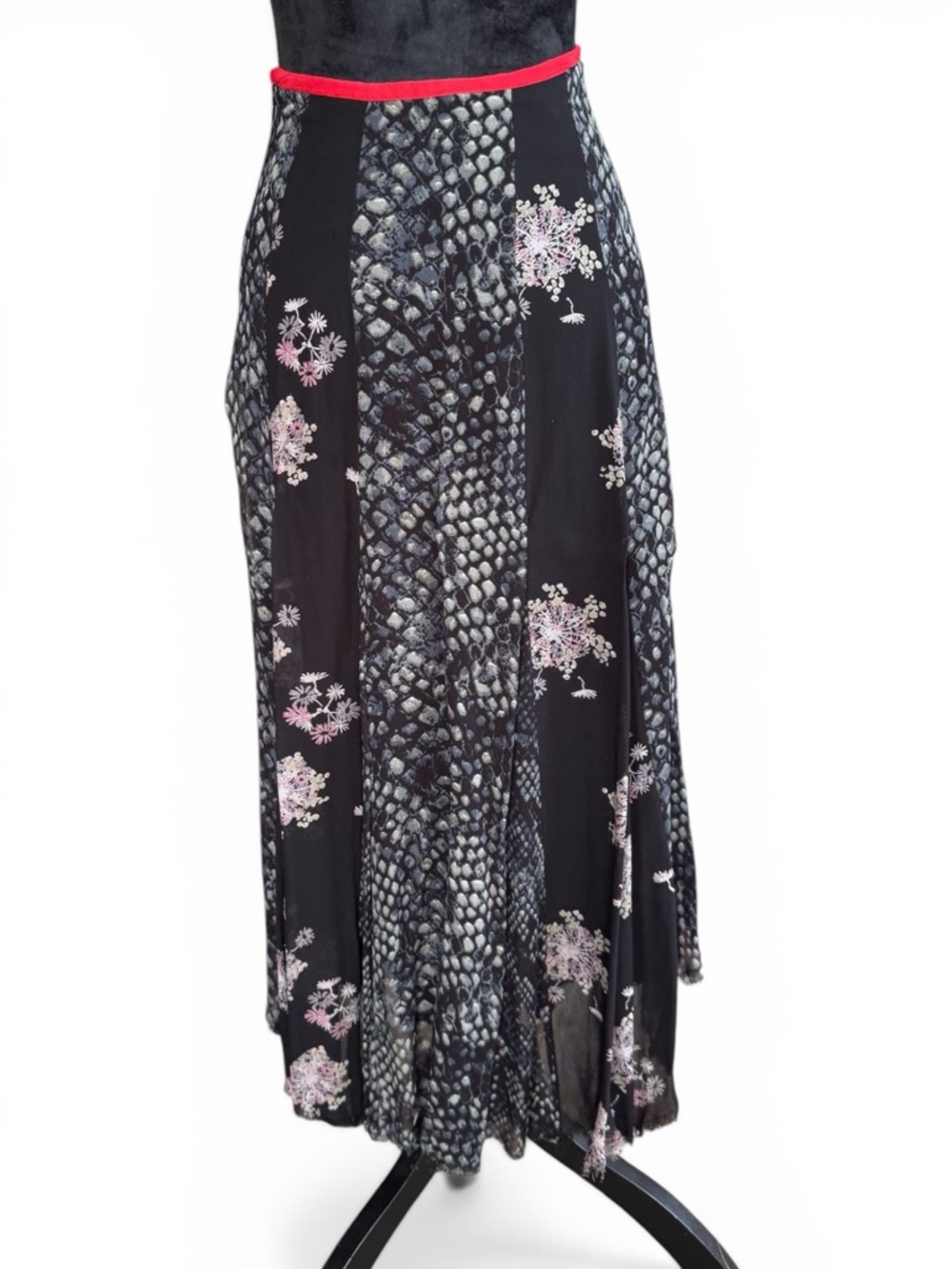Free People black chiffon snakeskin floral print asymmetrical skirt Sz 2